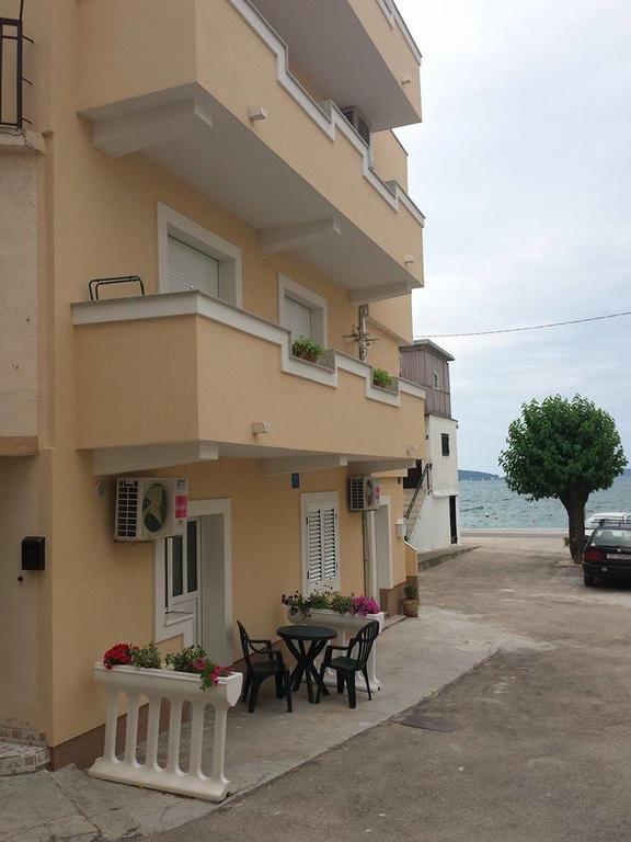 Apartment Ante Kastela Exterior photo